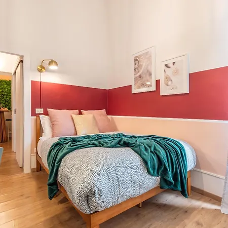 Wine Prosecco Apartment Florence